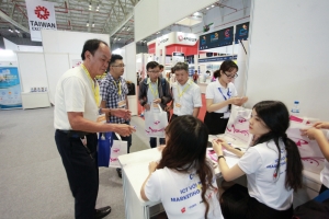 ICT COMM VIETNAM 2017