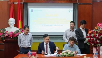 Lễ Ký kết hợp tác giữa Hiệp hội Internet Việt Nam (VIA) và Trường Đại học Ngân hàng thành phố Hồ Chí Minh (HUB)