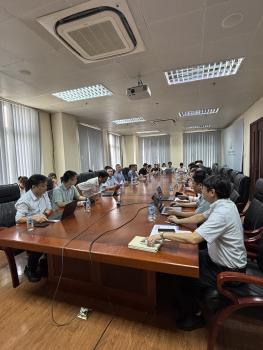 Quỹ Đổi mới công nghệ quốc gia làm việc với Hiệp hội Internet Việt Nam, giới thiệu Kế hoạch tài trợ nhiệm vụ đổi mới công nghệ ứng dụng trí tuệ nhân tạo (AI) năm 2026